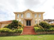 Beautiful Family Home with Swimming Pool
