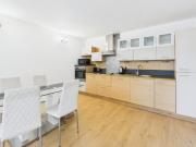 Beautiful Flat North Greenwich