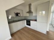 Beautiful flat one bedrooms NW4 Modern