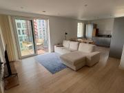 Beautiful Fully Furnished Flat In North Greenwich