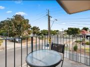 Beautiful Fully Furnished One Bedroom Close to All Amenities