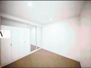 Beautiful Furnished 2B1B apartment in the heart of the CBD