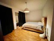 Beautiful furnished apartment beside Viktoria Park...