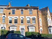 Beautiful garden flat, short let, 25 March 3 May