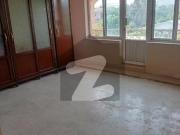 Beautiful Ground+ Upper 4 Bed Attach Bath Vip Lawn F 11
