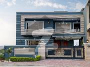Beautiful Hilltop House With Spectacular View