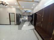 Beautiful house brand new 400sqyd gulshan e maymar