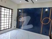 Beautiful house for rent available with gas paragon city