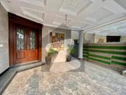 Beautiful house very super hot location available for...