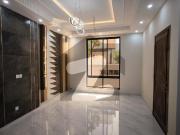 Beautiful House With Park Facing View Royal Orchard