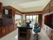 Beautiful House with Pool and Elevator for Sale in White...