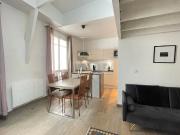 Beautiful Independent Flat in Paris, Paris Amsterdam...