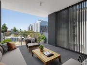 Beautiful Inner City Location 3 Bedroom Apartment