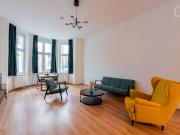 Beautiful large apartment in an old building in the...