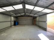 BEAUTIFUL, LARGE FAMILY HOME!