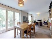 Beautiful Large Modern Flat near Central London