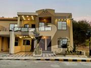 Beautiful Lawn 11 Marla Brand New Designer House For...