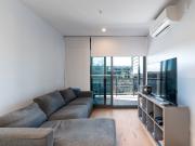 Beautiful Location! Fabulous Apartment!