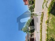 Beautiful location plot. For sale. Street S4 most...