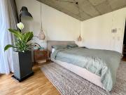 Beautiful modern multi story apartment with balcony &...