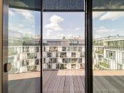 Beautiful new build roof top one bedroom apartment in...