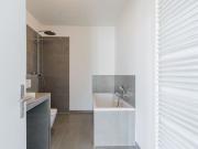 Beautiful new build roof top one bedroom apartment in...