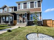 Beautiful new corner house close to stone trial