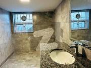 Beautiful New Upper Portion Available For Rent In F10 F 10