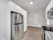 Beautiful, Newly Renovated 2/1 Apartment in Seminole...