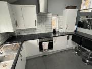 Beautiful, Newly Renovated 2 Bedroom Flat