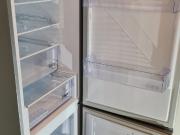 Beautiful old building with 3.60 ceiling height...