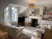 Beautiful one bed overlooking Clapham Common