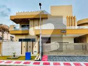 Beautiful One Kanal House Available For Sale In Dha...