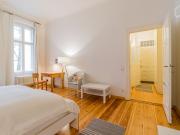 Beautiful period apartment with balcony near...