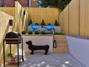 ❤ Beautiful Posh Studio! Cosy Garden! No Fees! ❤ ❤ Beautiful Posh Studio! Cosy Garden! No Fees! ❤