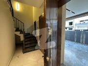 Beautiful Prime Location 9 Marla 30*70 With Extra 6...