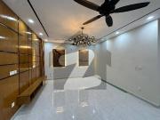 Beautiful Prime Location Modern 8 Marla House For Sale...