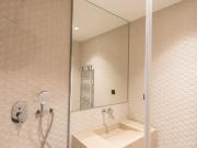 Beautiful quiet and bright apartment, Paris Amsterdam...