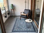 Beautiful & quiet apartment filled with art in the...