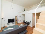 Beautiful, recently renovated loft in th