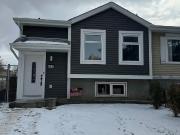 BEAUTIFUL RENOVATED 2 BEDROOM 1 BATHROOM IN MINCHAU AREA