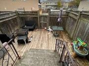 Beautiful Renovated Townhouse for Rent – Central...