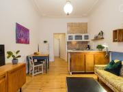 Beautiful retro apartment with shared terrace in the...