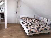 Beautiful room with guest kitchen, Dusseldorf Amsterdam...