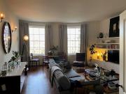 Beautiful seaside two bed flat in Brunswick Square