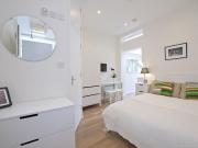 Beautiful Self Contained Studios Couples/Singles