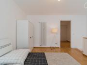Beautiful studio loft over 2 floors in the center of...