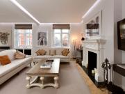 Beautiful three bedroom lateral Mayfair apartment near...