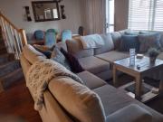 Beautiful townhome located in Henderson. Three bed