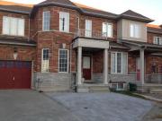 Beautiful Townhouse for rent Yonge 16th